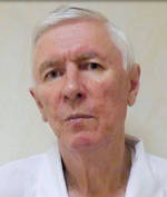 Врач Ряскин Владимир Иванович