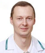 Врач Бурлакин Максим Александрович
