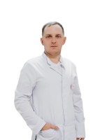 Врач Денисов Алексей Ильич
