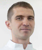 Врач Демидов Денис Васильевич