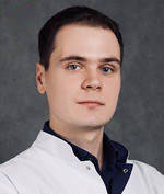 Врач Плюснин Александр Борисович