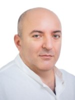 Врач Мирзоян Овик Суренович
