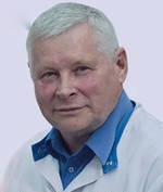 Врач Веселов Владимир Иванович
