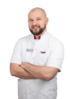 Врач Таривердов Олег Александрович