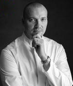 Врач Зырянов Георгий Анатольевич