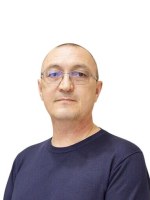 Врач Закиров Ильдар Равильевич