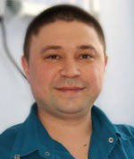 Врач Бакиров Азат Раилович