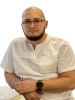 Врач Тагиров Ринат Насирович