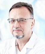 Врач Варламов Владимир Дмитриевич