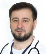 Врач Магамадов Эдик Лечьевич