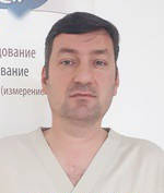 Врач Султуханов Руслан Дулаевич