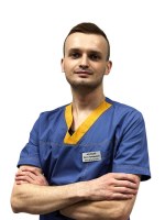 Врач Малышев Денис Аркадьевич