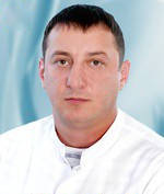 Врач Артюхов Семен Артемович