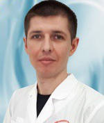 Врач Тумаков Дмитрий Васильевич