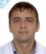 Врач Рыцарев Юрий Олегович