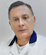 Врач Чернов Александр Дмитриевич