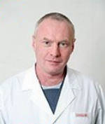 Врач Старцев Юрий Михайлович