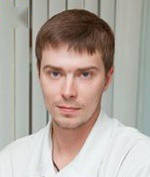 Врач Чеченев Илья Сергеевич