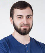 Врач Пшихачев Мартин Тимурович