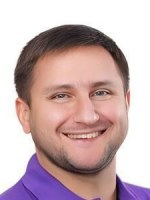 Врач Тиназов Сергей Александрович