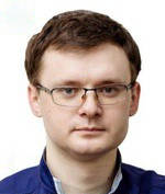 Врач Черешнев Денис Александрович