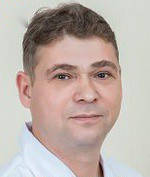 Врач Тихонов Дмитрий Эрнестович