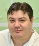 Врач Ларшин Валентин Витальевич