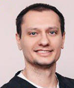 Врач Николаев Илья Александрович