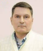Врач Петров Эдуард Викторович