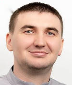 Врач Михайлов Максим Леонидович