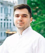 Врач Минин Руслан Алексеевич