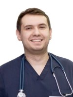Врач Коцарев Виталий Александрович