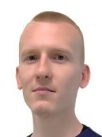 Врач Торопов Денис Романович