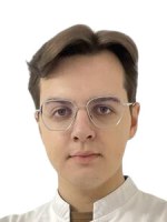 Врач Яременко Назар Владимирович