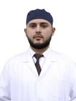 Врач Дадаев Биарслан Дадаевич