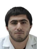 Фото врача: Батаалиев Гаджимурад Батаалиевич