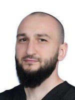 Врач Абдуллаев Магомед Абдуллаевич