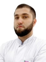 Врач Ибнумаксудов Мурад Шамилович
