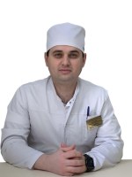 Врач Гаджиев Камиль Гаджиевич