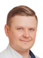 Врач Чернов Иван Александрович