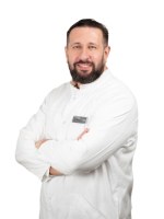 Врач Забелин Роман Андреевич