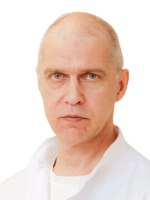Врач Лавров Александр Леонидович