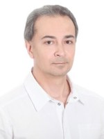 Врач Бредихин Максим Викторович
