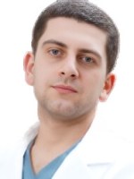 Врач Маркаров Лев Хачатурович