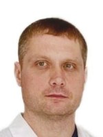 Врач Мустафин Денис Константинович
