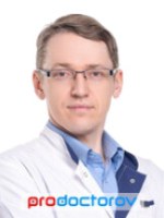 Врач Бонцевич Роман Александрович
