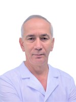 Врач Туганов Асланбек Энверович