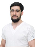 Врач Мусалипов Алихан Саид Магомедович