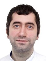 Врач Волков Сергей Каренович