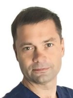Врач Федоров Роман Николаевич
